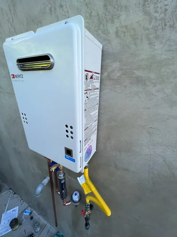 Tankless water heater installation for East Tampa homes